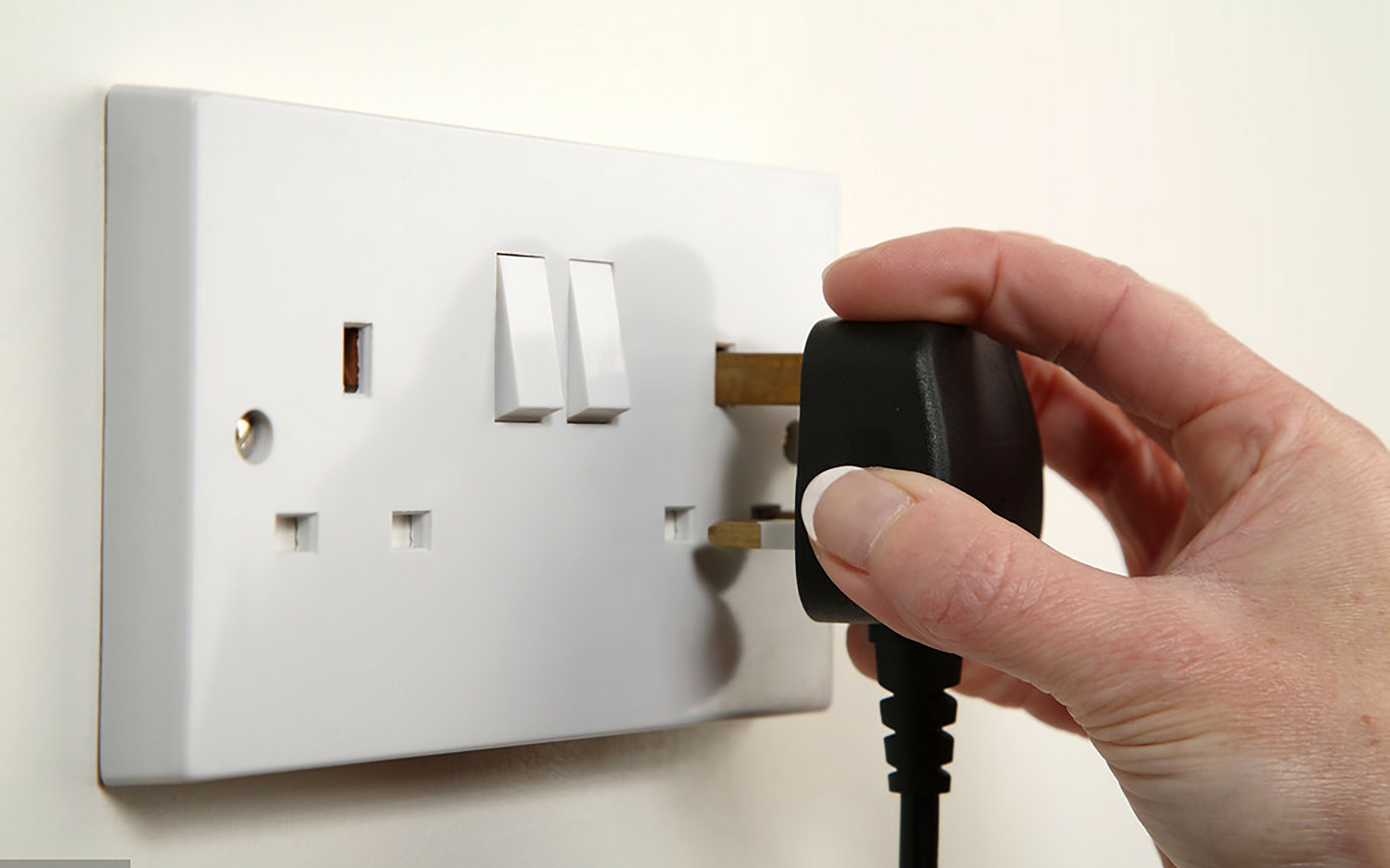 Connect-power-cord-and-turn-on-the-power-switch